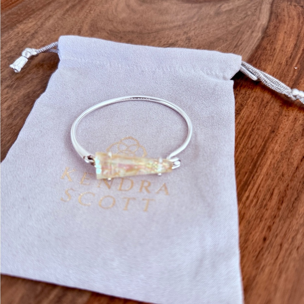 Kendra Scott Silver Bangle with Iridescent Crystal